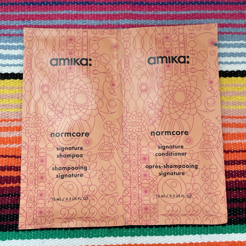 🛁 amika: Normcore Signature Shampoo & Conditioner